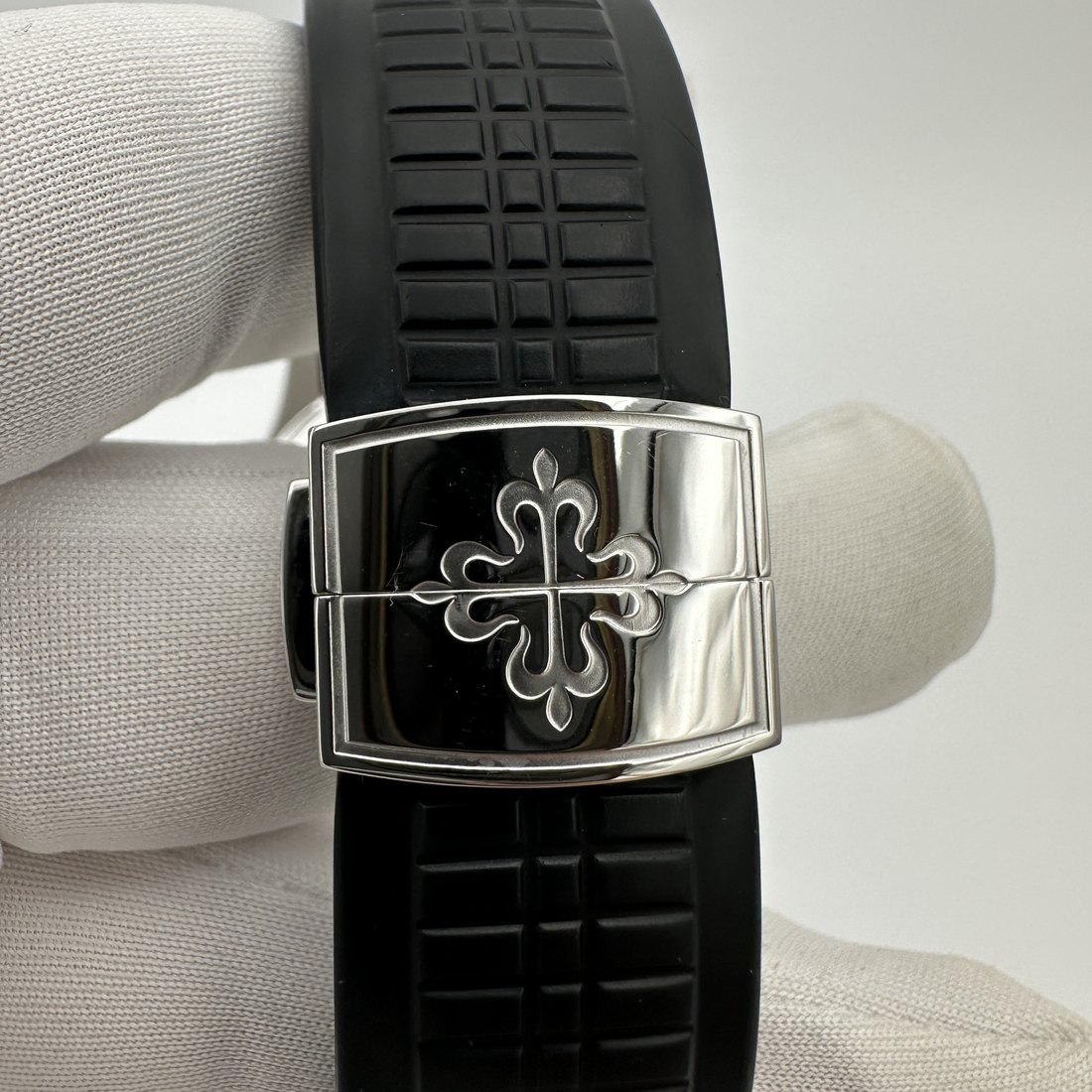 Patek Philippe Aquanaut, photo 6 of 11
