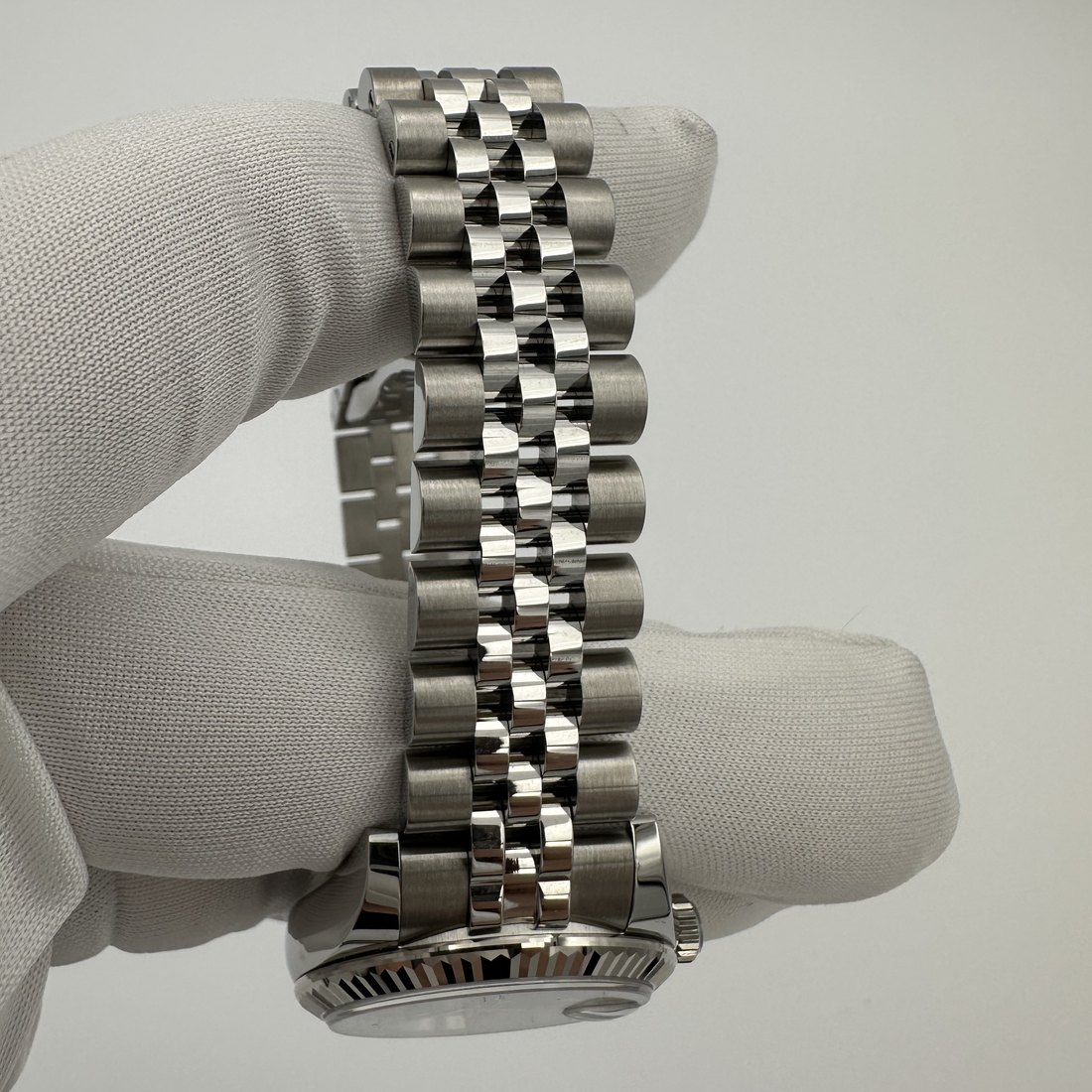 Rolex Datejust 31 view 6