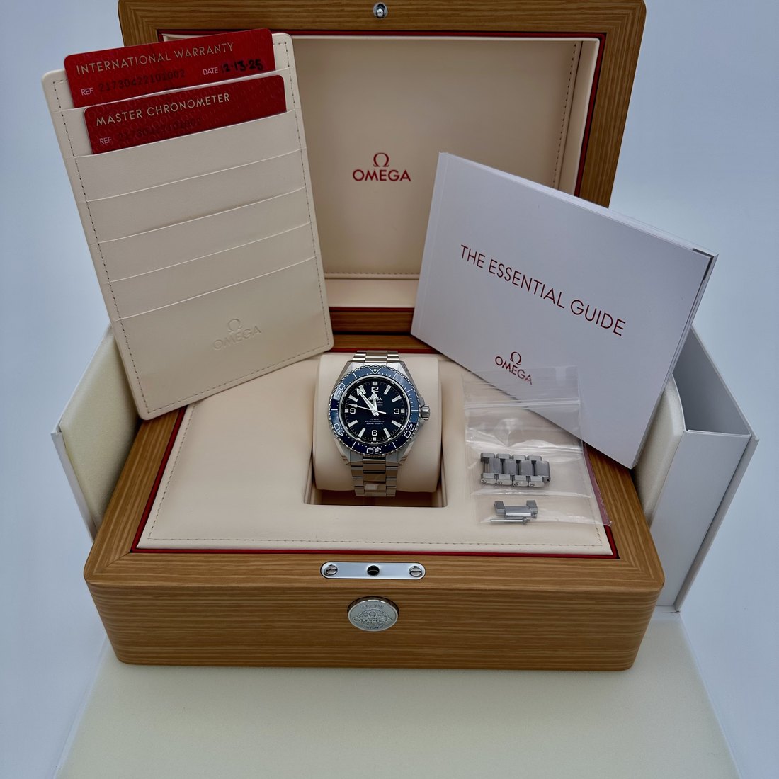 Omega Seamaster Planet Ocean 600M, photo 10 of 10
