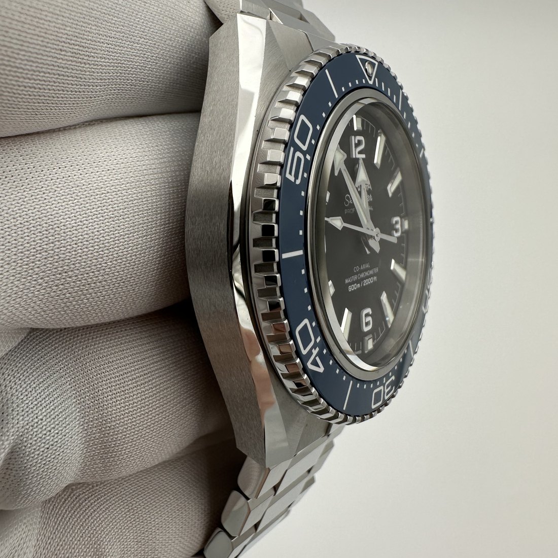 Omega Seamaster Planet Ocean 600M, photo 2 of 10