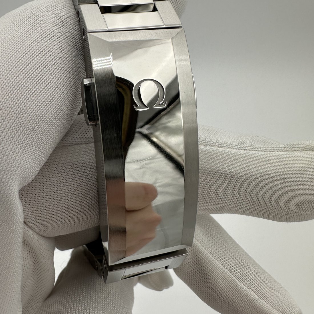 Omega Seamaster Planet Ocean 600M, photo 5 of 10