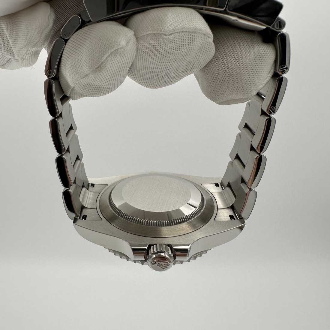 Rolex Submariner Date view 7