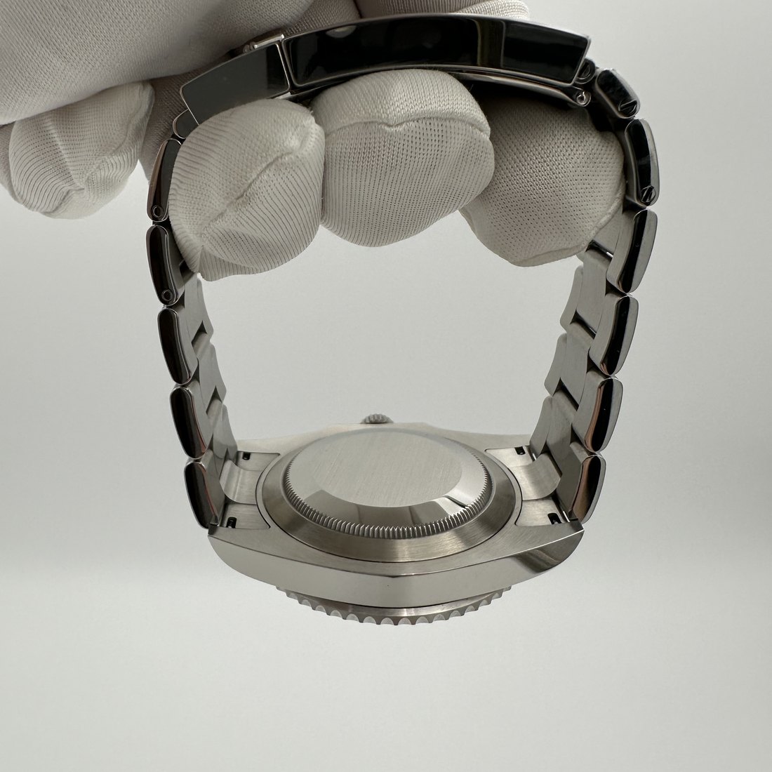 Rolex Submariner Date view 8
