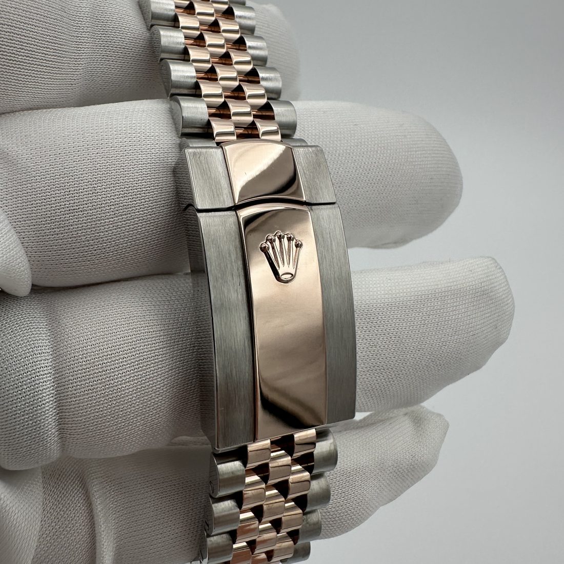 Rolex Datejust 41 &ldquo;Wimbledon&rdquo; view 6
