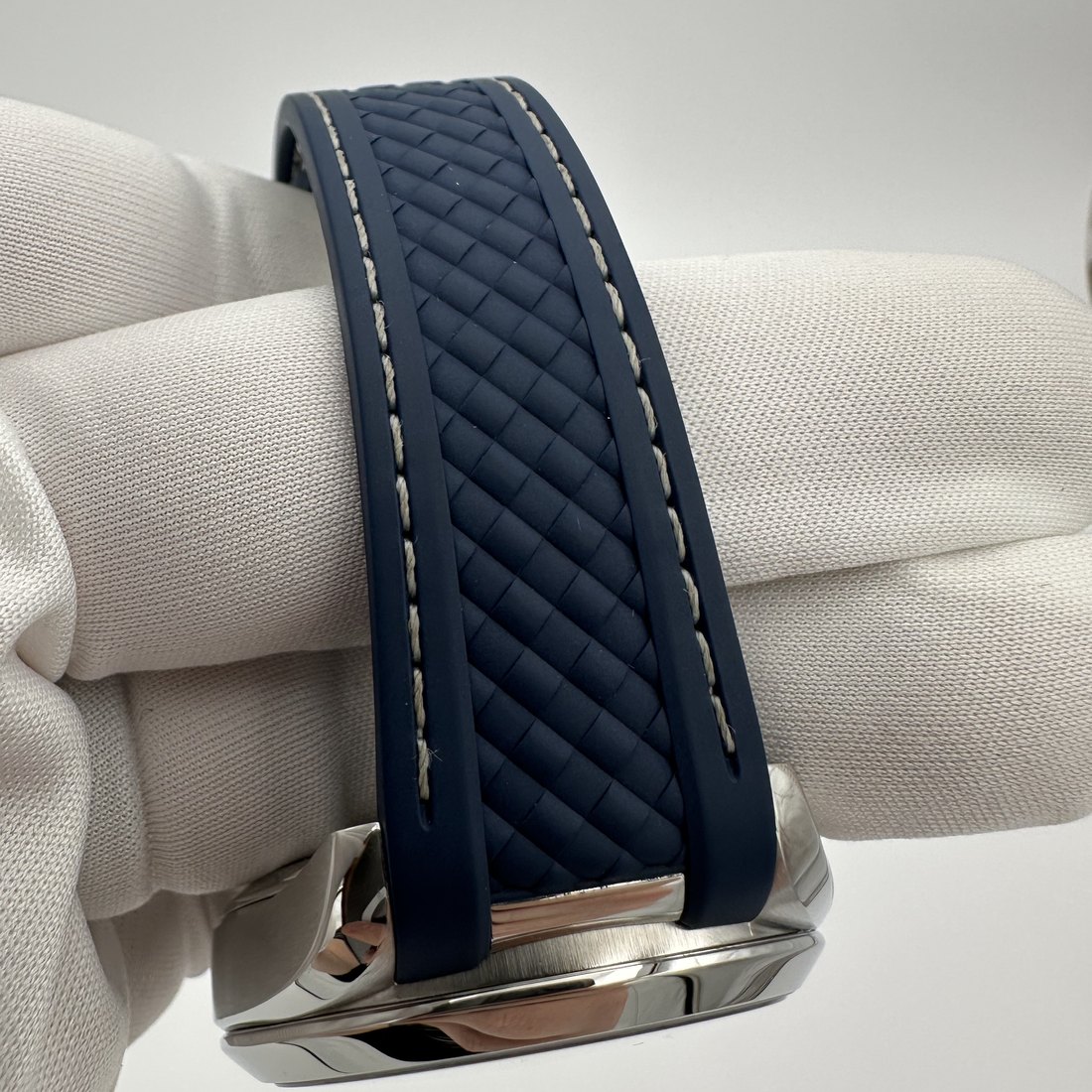Omega Seamaster Aqua Terra Worldtimer, photo 6 of 10