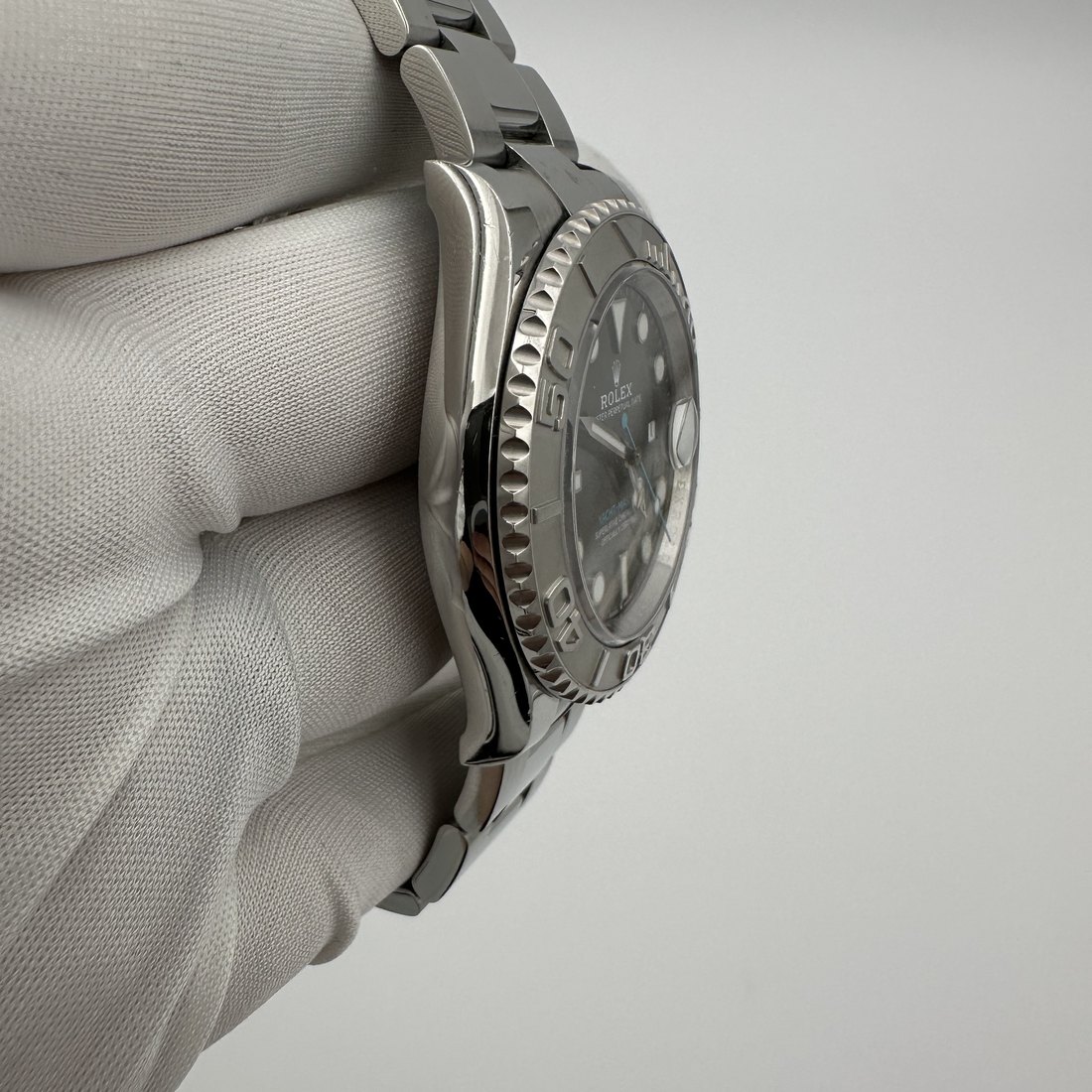 Rolex Yacht-Master 40 view 3