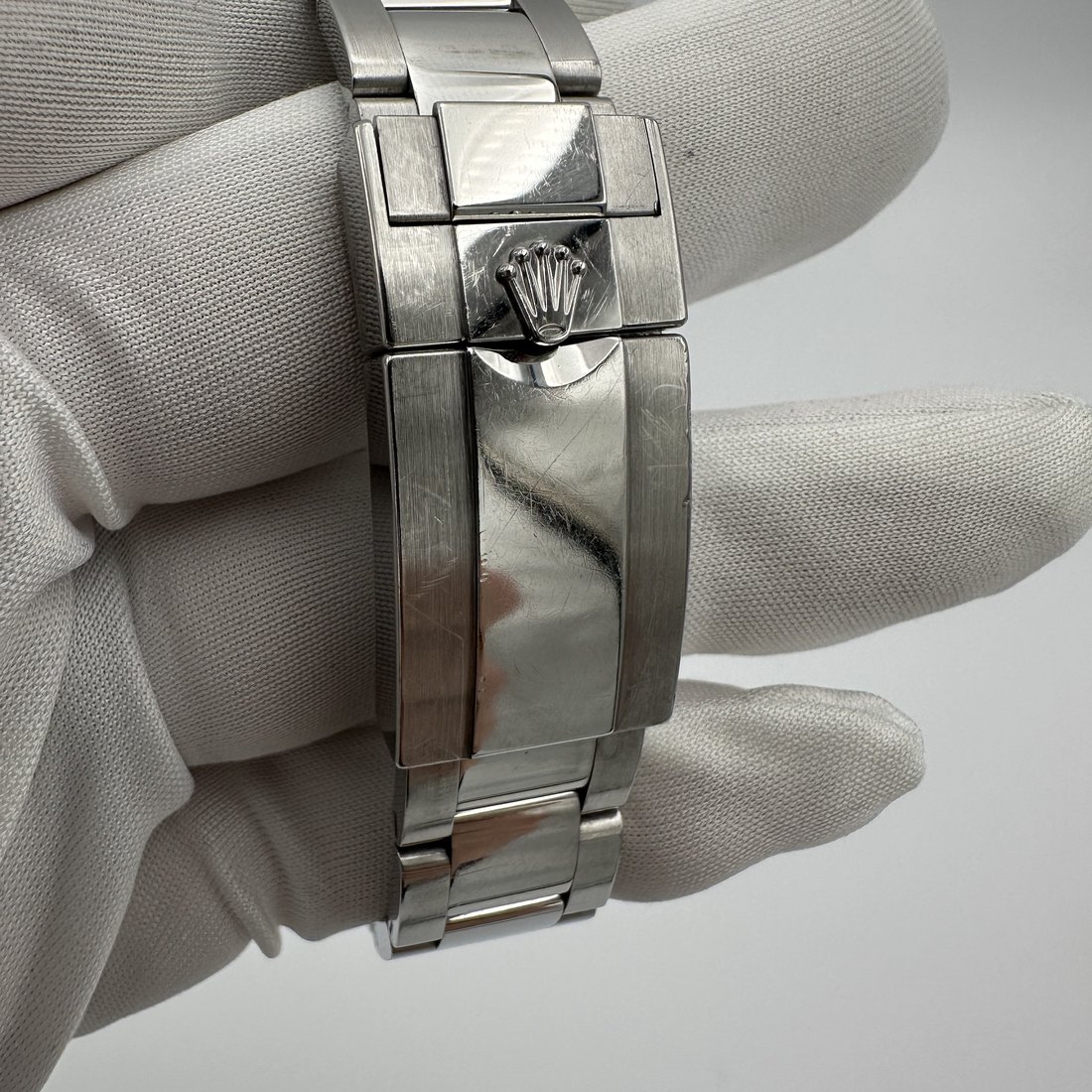Rolex Yacht-Master 40 view 6