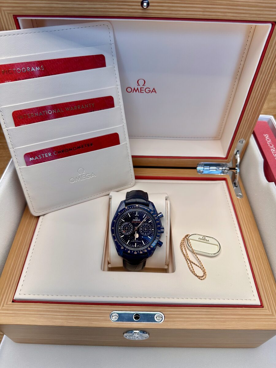 Omega Speedmaster Moonphase 